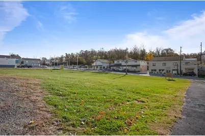 775 W Chestnut St, Washington, PA 15301 - Photo 23
