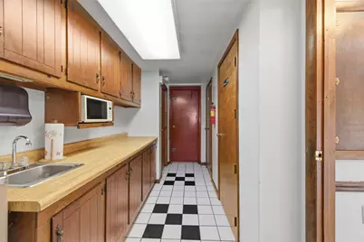 775 W Chestnut St, Washington, PA 15301 - Photo 11