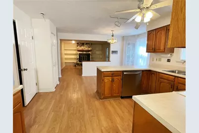16 Windsor Court, Scott Township, PA 15220 - Photo 15