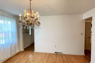 16 Windsor Ct, Scott Township, PA 15220 - Photo 11