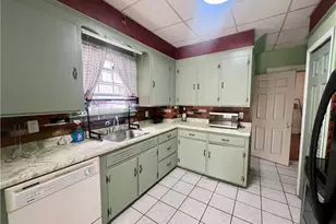 306 E Northview Ave, New Castle, PA 16105 - Photo 7
