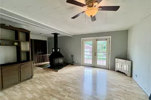 306 E Northview Ave, New Castle, PA 16105 - Photo 9