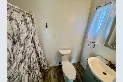 306 E Northview Ave, New Castle, PA 16105 - Photo 9