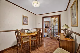 5237 Gardenville Rd, Bethel Park, PA 15236 - Photo 7