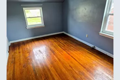 3947 Meadowbrook Blvd, Pittsburgh, PA 15227 - Photo 13