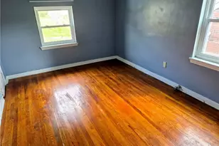 3947 Meadowbrook Blvd, Pittsburgh, PA 15227 - Photo 13