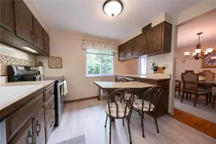 105 Viennese Dr, Pittsburgh, PA 15209 - Photo 9