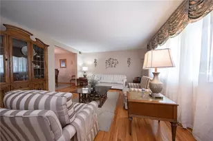105 Viennese Dr, Pittsburgh, PA 15209 - Photo 3