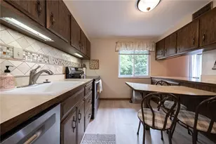 105 Viennese Dr, Pittsburgh, PA 15209 - Photo 13