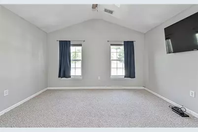 4205 Lenox Oval, Ross Twp, PA 15237 - Photo 9