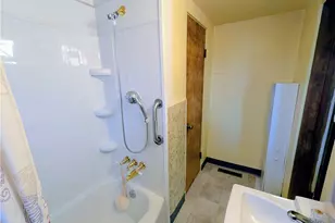 108 Kohler Ave, Twp of But SW, PA 16045 - Photo 15