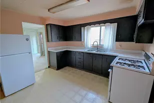108 Kohler Ave, Twp of But SW, PA 16045 - Photo 13