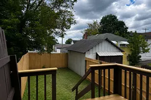 710 Irving St, Vandergrift, PA 15690 - Photo 17