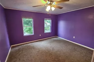 445 Ohio Ave, Rochester, PA 15074 - Photo 9
