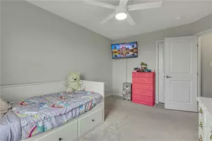 2056 Cade Dr, Center Township, PA 15061 - Photo 19