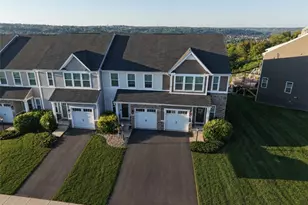2056 Cade Dr, Center Township, PA 15061 - Photo 35
