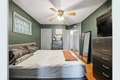 7909 Lloyd Ave, Pittsburgh, PA 15218 - Photo 9