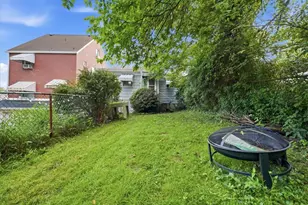 7909 Lloyd Ave, Pittsburgh, PA 15218 - Photo 17