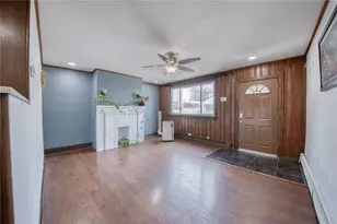 4776 Aloe St, Pittsburgh, PA 15224 - Photo 3