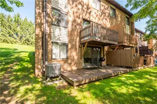 108 Springwater Ct, Moon/Crescent Twp, PA 15108 - Photo 35
