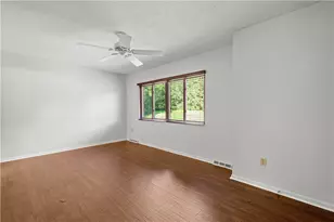 108 Springwater Ct, Moon/Crescent Twp, PA 15108 - Photo 19