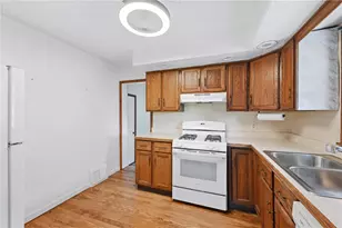 3710 Tamarack Dr, South Pymatuning Township, PA 16150 - Photo 9