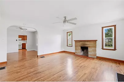 3710 Tamarack Dr, South Pymatuning Township, PA 16150 - Photo 5