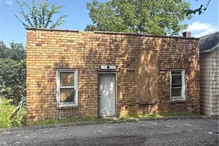323 Summit Ave, Beaver, PA 16117 - Photo 5