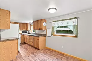 1127 Old Princeton Rd, Shenango Township, PA 16101 - Photo 9