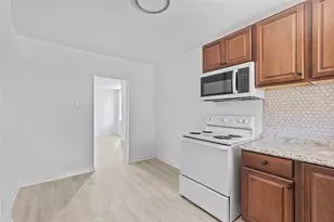 258 E Warrington Ave, Pittsburgh, PA 15210 - Photo 13
