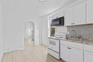 258 E Warrington Ave, Pittsburgh, PA 15210 - Photo 11