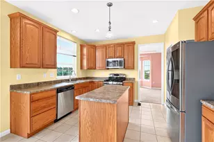 111 Walnut Dr, Robinson Twp, PA 15136 - Photo 17
