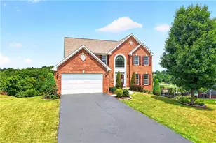 111 Walnut Dr, Robinson Twp, PA 15136 - Photo 1