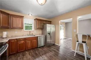 120 McGinley Rd, Oakland Township, PA 16025 - Photo 11
