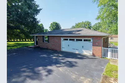 204 Gregg, Jackson Township, PA 16037 - Photo 3