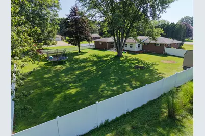 204 Gregg, Jackson Township, PA 16037 - Photo 47