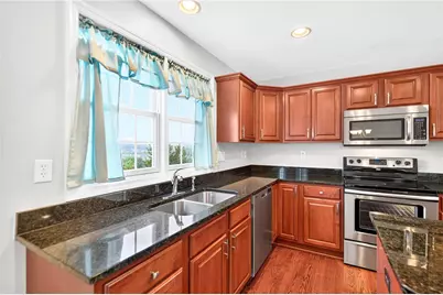 1066 Woodlawn Dr, North Strabane, PA 15317 - Photo 15