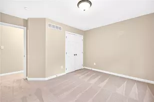 1066 Woodlawn Dr, North Strabane, PA 15317 - Photo 31