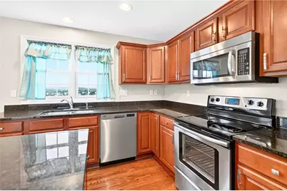 1066 Woodlawn Dr, North Strabane, PA 15317 - Photo 17