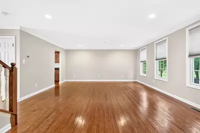 1066 Woodlawn Dr, North Strabane, PA 15317 - Photo 5