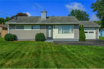8 Lower Idlewild Dr, Union Township, PA 16101 - Photo 1