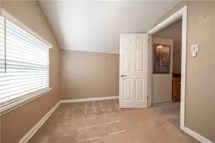 34 Hempstead Ave, Pittsburgh, PA 15229 - Photo 13