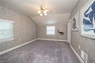34 Hempstead Ave, Pittsburgh, PA 15229 - Photo 15
