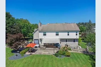 6411 Ten Point Cir, Penn Twp, PA 15085 - Photo 7