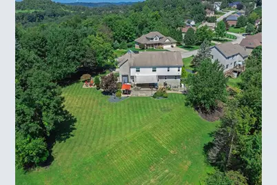 6411 Ten Point Cir, Penn Twp, PA 15085 - Photo 3