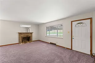 4545 Echo Glen Dr, Pittsburgh, PA 15236 - Photo 9