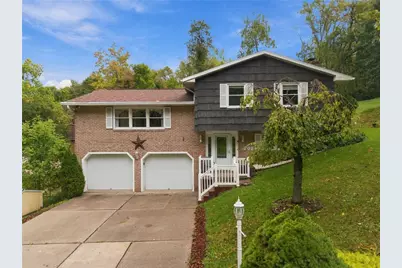 702 Woodside Dr, Jeannette, PA 15644 - Photo 1