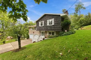 702 Woodside Dr, Jeannette, PA 15644 - Photo 3