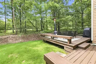 1752 Greenfield Dr, Hidden Valley, PA 15502 - Photo 27