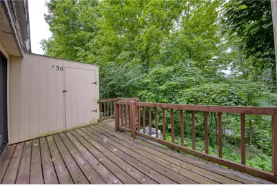 636 Carriage Cir, Pittsburgh, PA 15205 - Photo 19